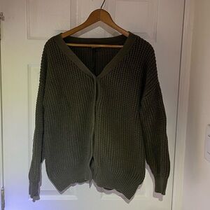 Women's Chunky Knit Cardigan Sweater in Olive